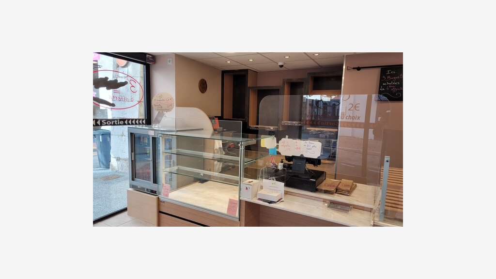 Cède Jolie Boutique de centre ville dans la Drôme