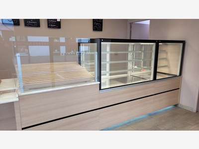 Cède Jolie Boutique de centre ville dans la Drôme