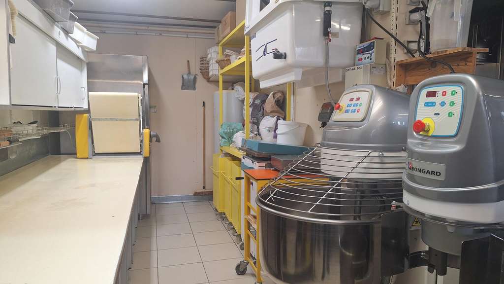 AV belle boulangerie à forte rentabilité en Isère
