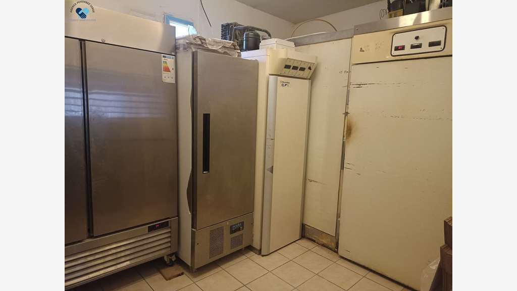 Vente boulangerie pâtisserie confiserie aux Martys