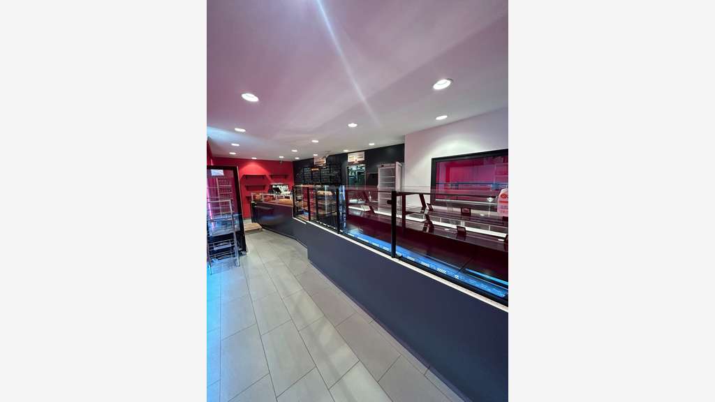 AV boulangerie créée en 2011 dans bourg du 44