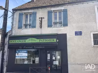 Vente boulangerie en liquidation à Maisse centre