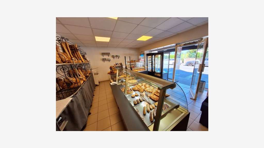 A vendre boulangerie-pâtisserie en Sud Manche A84