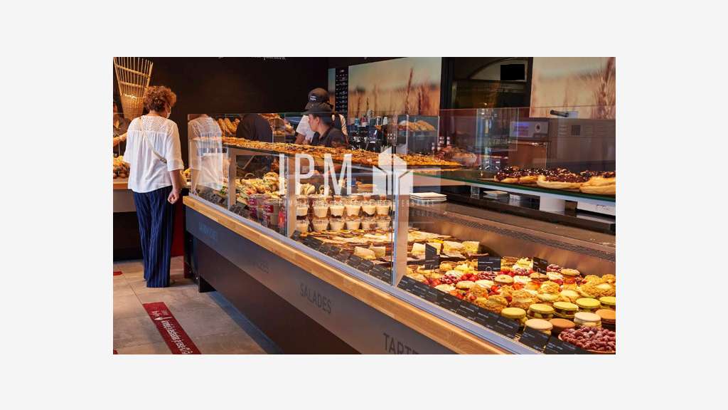 A vendre fonds de boulangerie de 305m² à Marignane