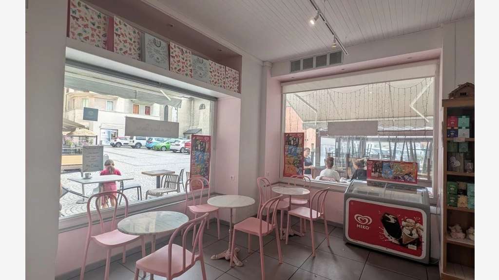 AV boulangerie pâtisserie snack salon thé Moutiers