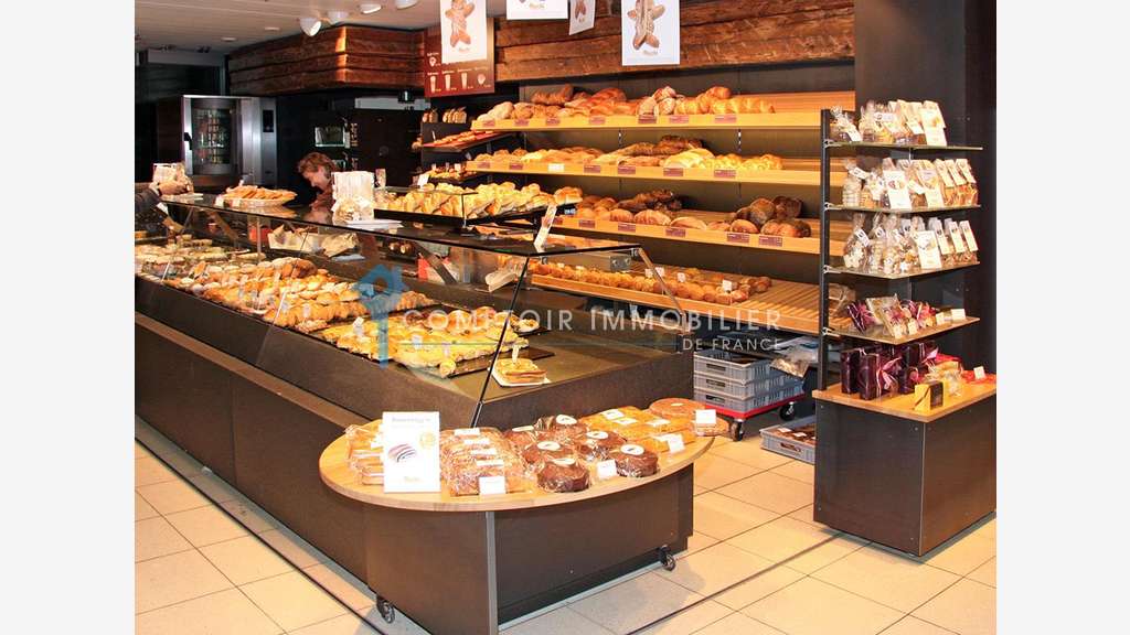 Vente boulangerie snacking Nîmes empl stratégique