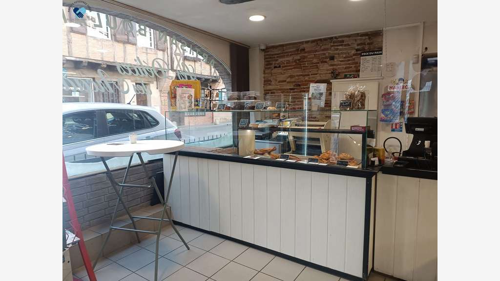 AV boulangerie pâtisserie confiserie prox Peyrole