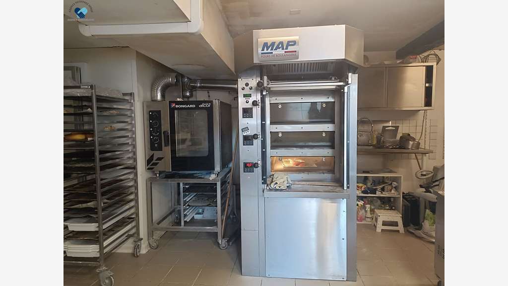 AV boulangerie pâtisserie confiserie prox Peyrole
