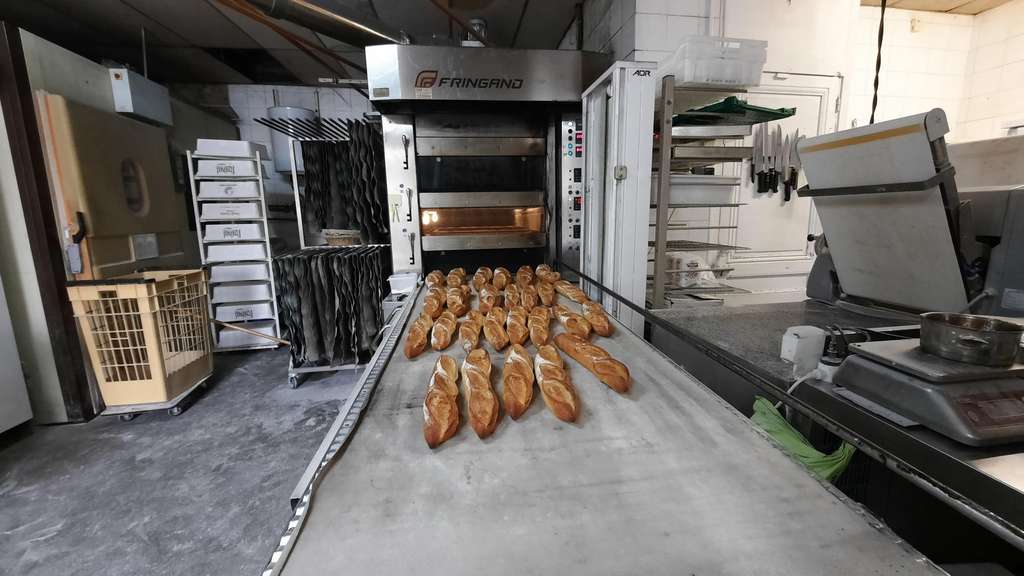 Vente boulangerie pâtisserie village du Beaujolais