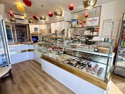 AV murs et fonds boulangerie Roquefort-la-Bédoule