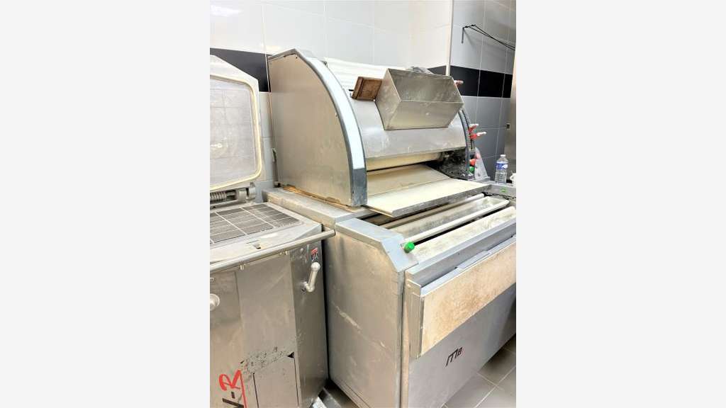 Vente boulangerie face gare très passante dept 93