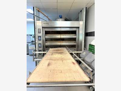 Vente boulangerie face gare très passante dept 93