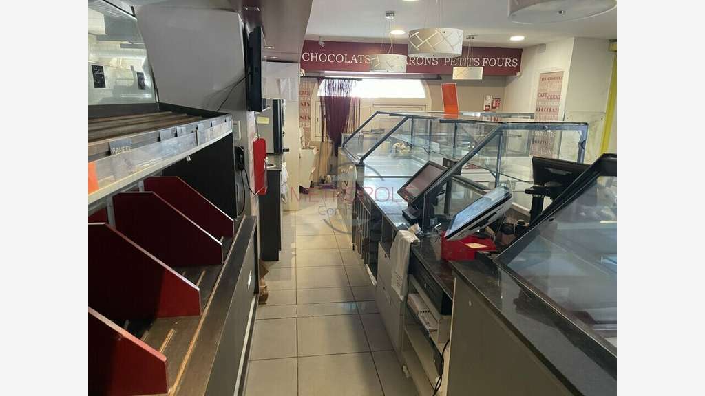 Cède boulangerie pâtisserie glacerie à Blausasc