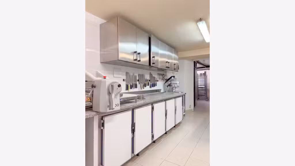 AV FDC boulangerie à Saint Remy sur Durolle