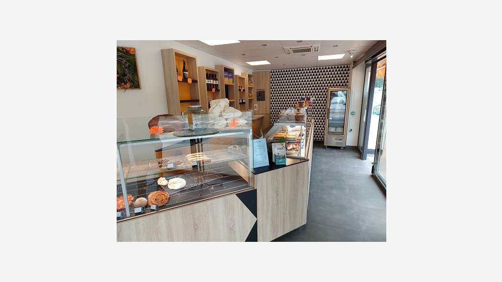Vend boulangerie prox Annecy village touristique