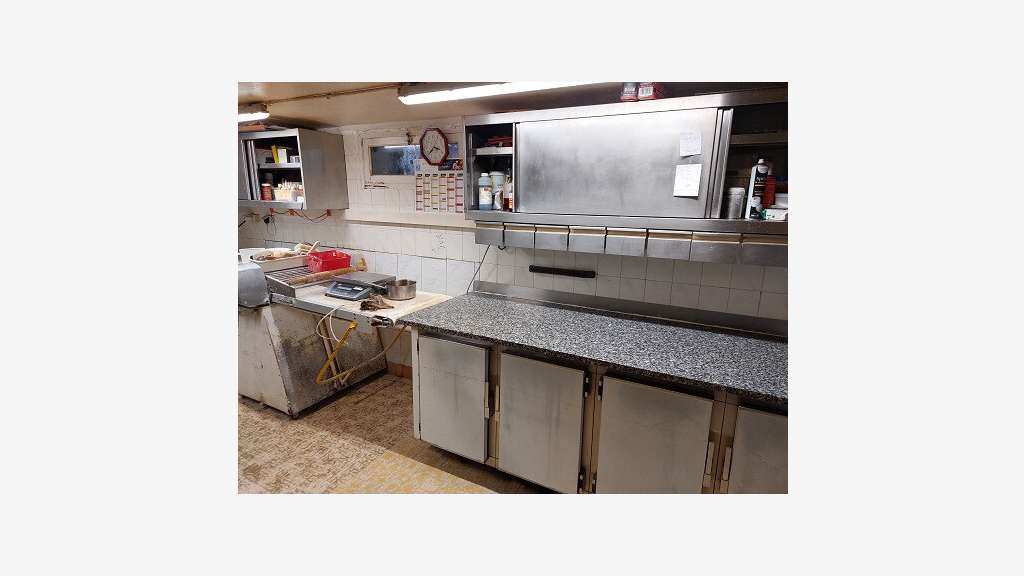Vend boulangerie prox Annecy village touristique