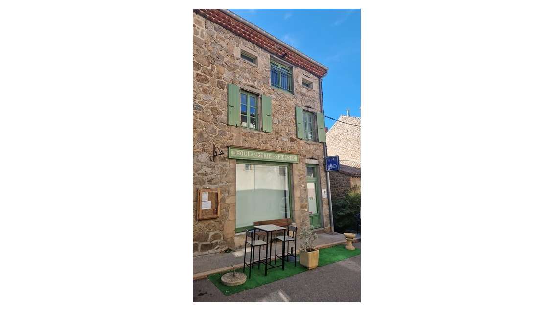Vend boulangerie Ardèche Verte logement prix cassé