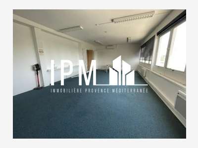 A vendre bureaux de 141m² Nîmes 30000