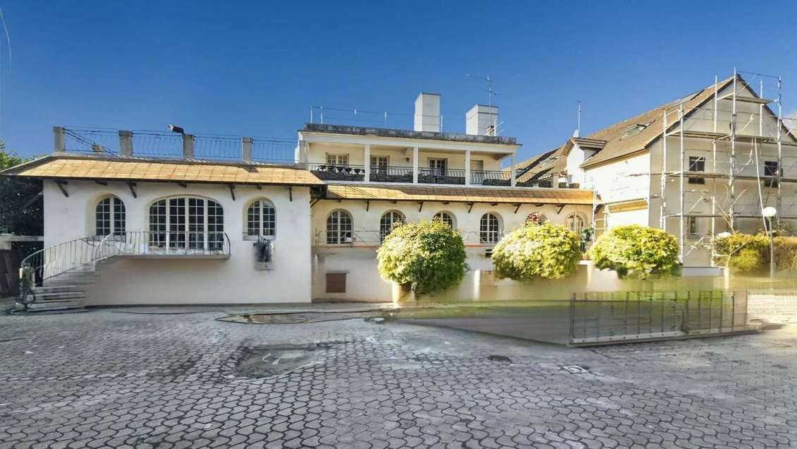 Vente hôtel restaurant en finition (95000) Cergy