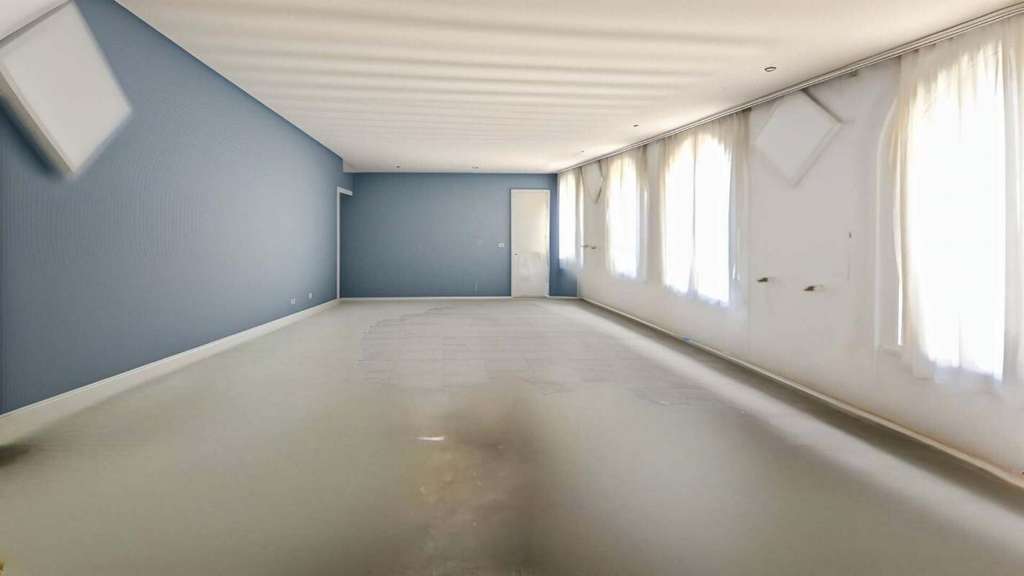 Vente hôtel restaurant en finition (95000) Cergy