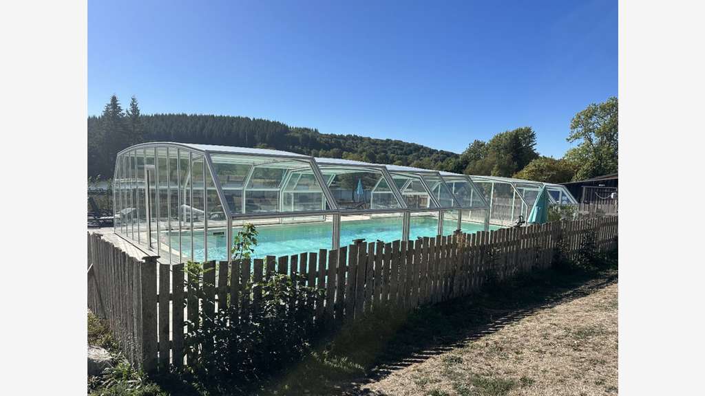 Vente village de gîtes au bord de l’eau