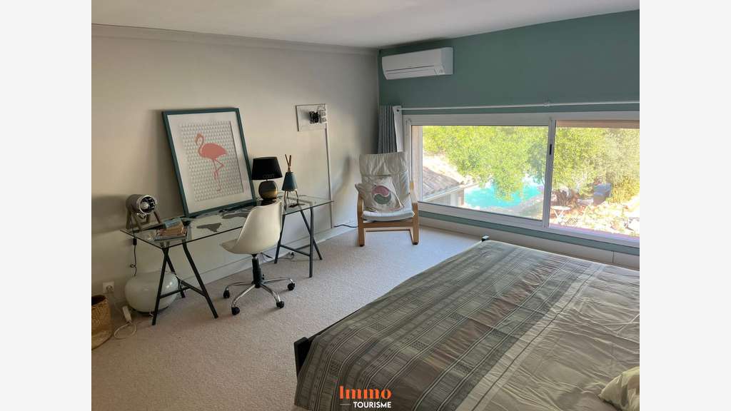AV domaine touristique 630m² 5 gîtes piscine Elne