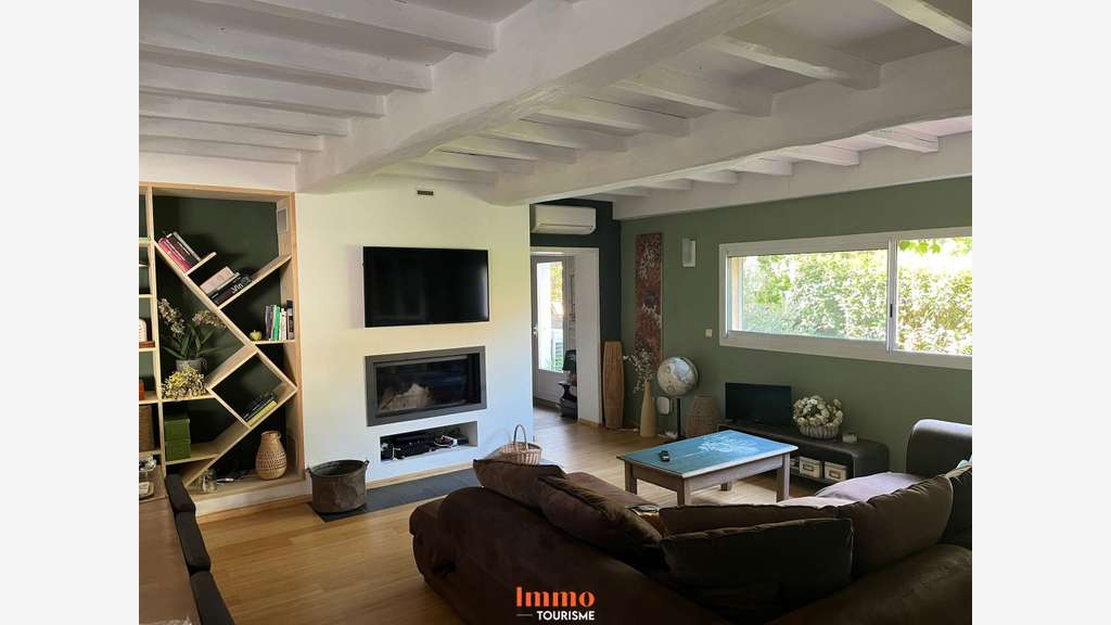 AV domaine touristique 630m² 5 gîtes piscine Elne