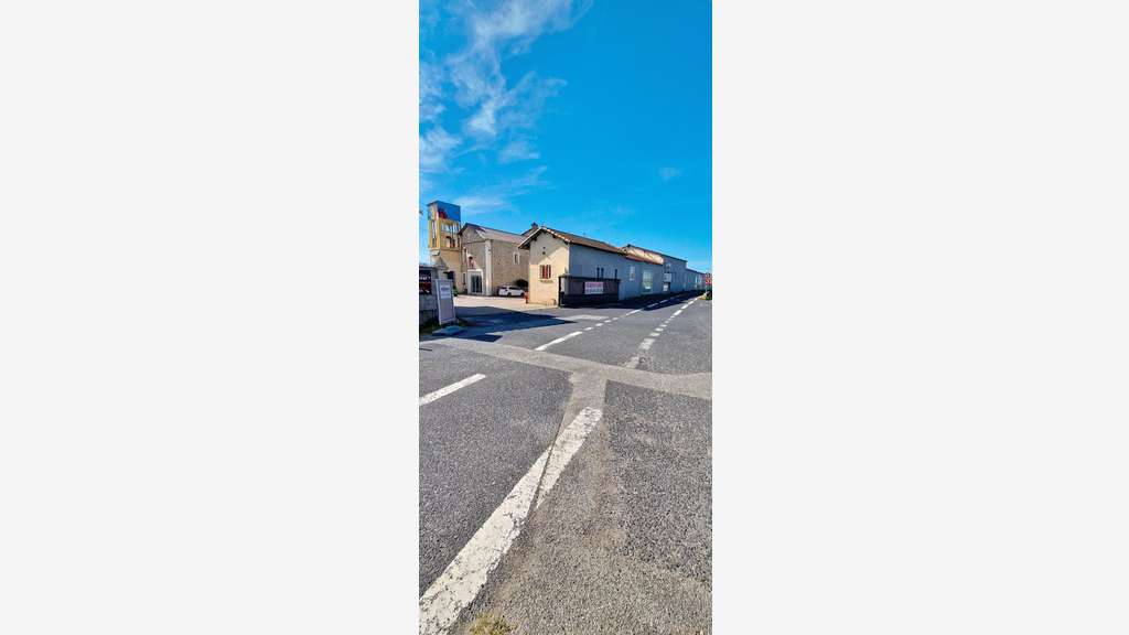 Vente restauration rapide à St-Génis-des-Fontaines