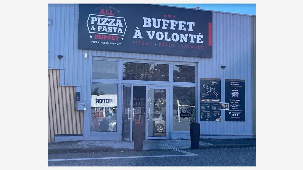 Vente restauration rapide zone commerçante à Boé