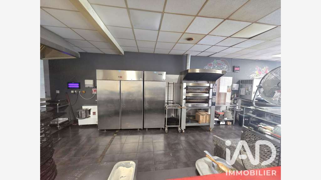 Vente pizzéria zone commerciale prisée à Davézieux