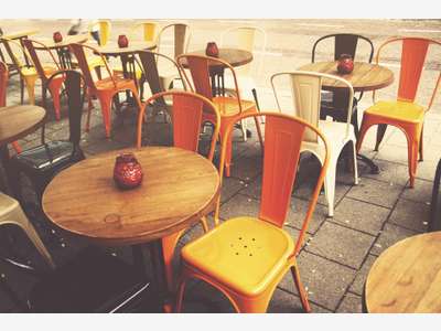 AV restauration rapide rue piétonne de La Rochelle