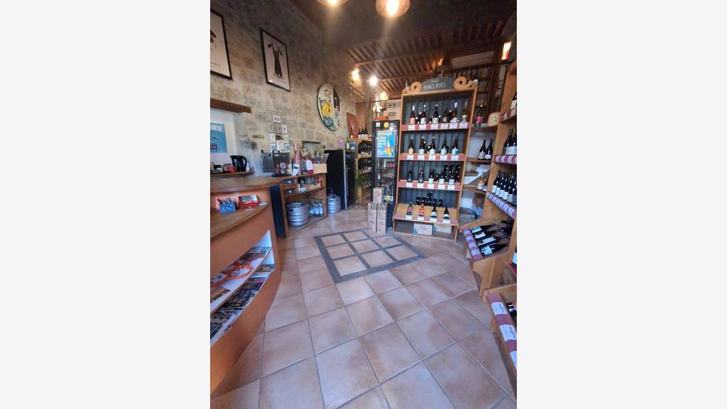 Exclu FDC Caviste – bar à vin village classé Aude