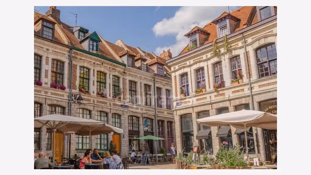 AV FDC glacier-gaufres-crêpes dans le Vieux-Lille