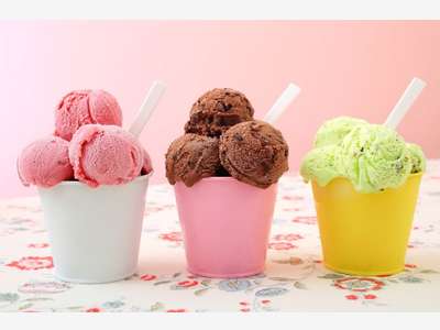 44 - CONFISERIE GLACIER GAUFRES 8 MOIS PAR AN