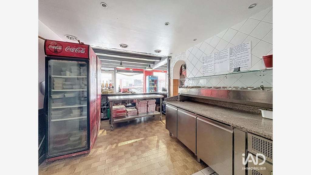 Vente pizzeria à Magenta emplacement privilégié