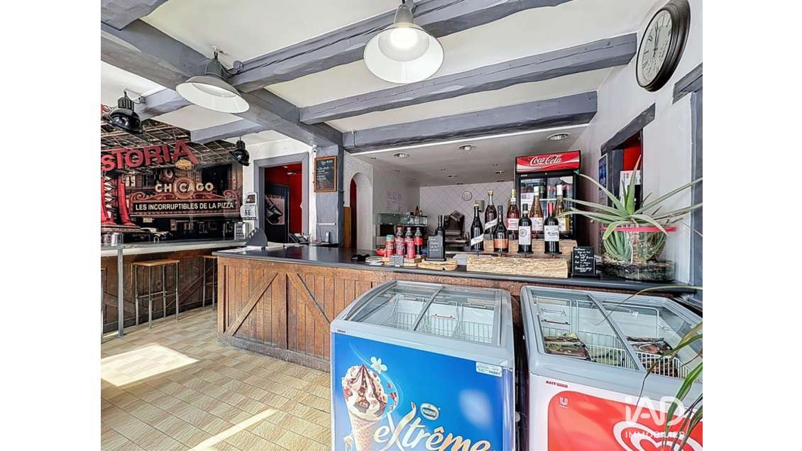 Vente pizzeria à Magenta emplacement privilégié