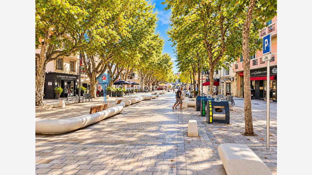 AV crêperie emplacement d'exception à Martigues