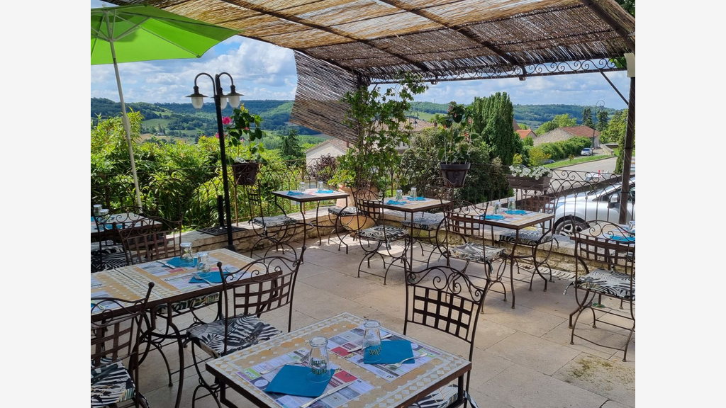 Vente crêperie en bastide dept Tarn et Garonne
