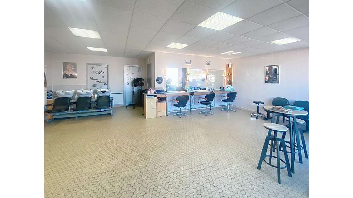 A vendre FDC salon de coiffure 88m² à Haillicourt