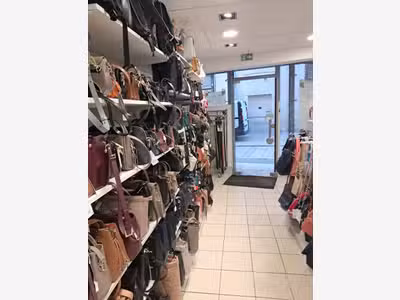 Vente FDC maroquinerie empl N°1 à Macon centre