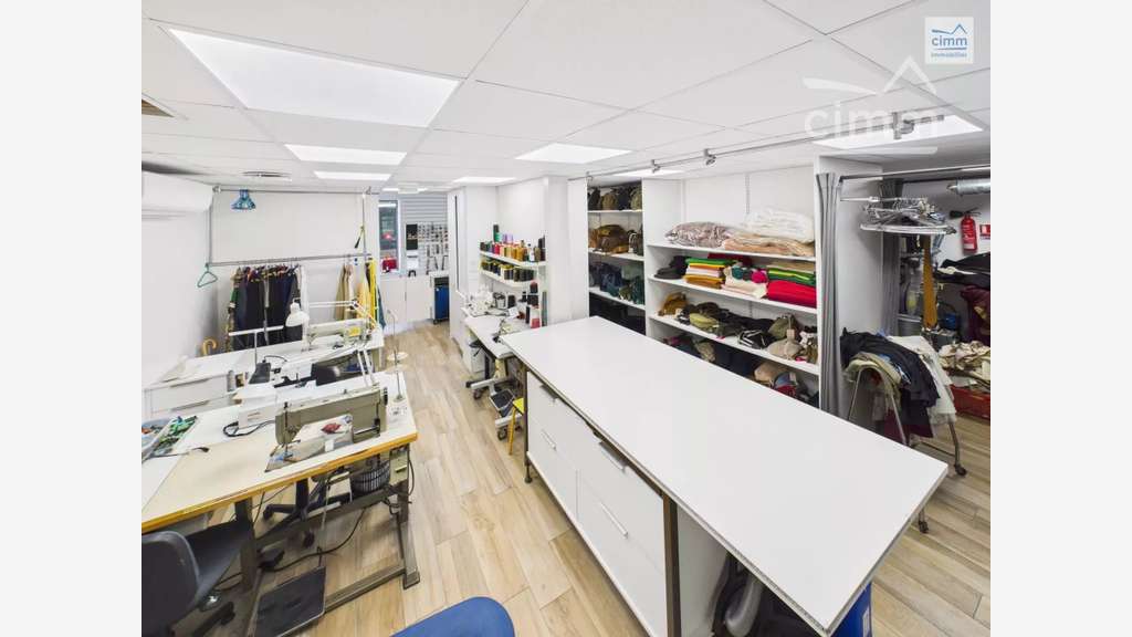 A vendre pressing et couture à Rennes Gayeulles