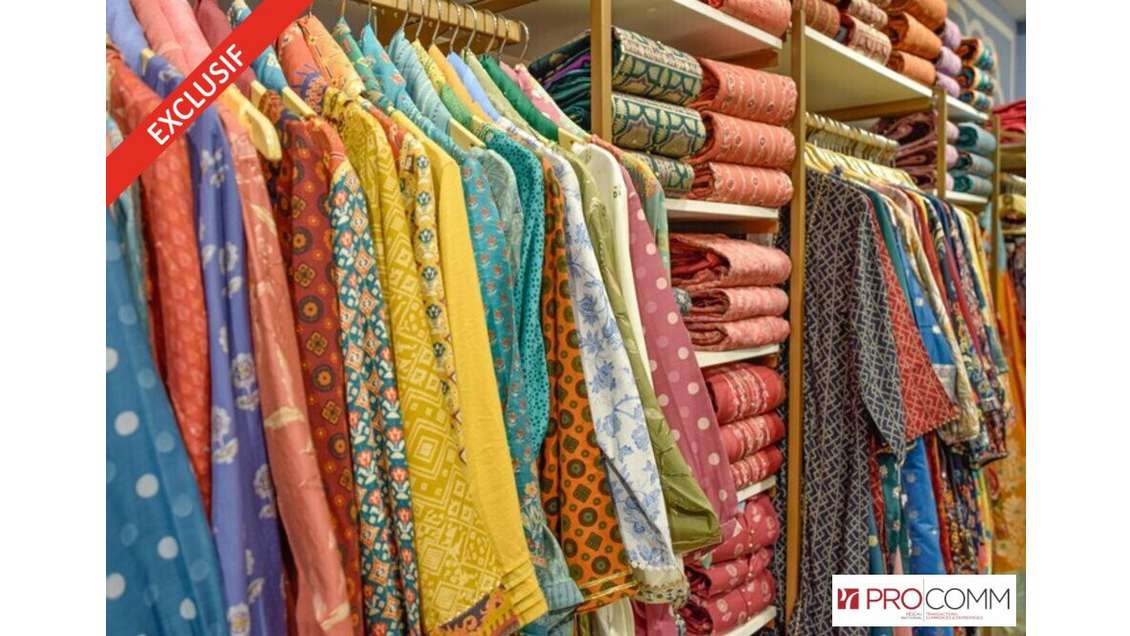 FDC vêtements décoration à vendre à Saint-Denis