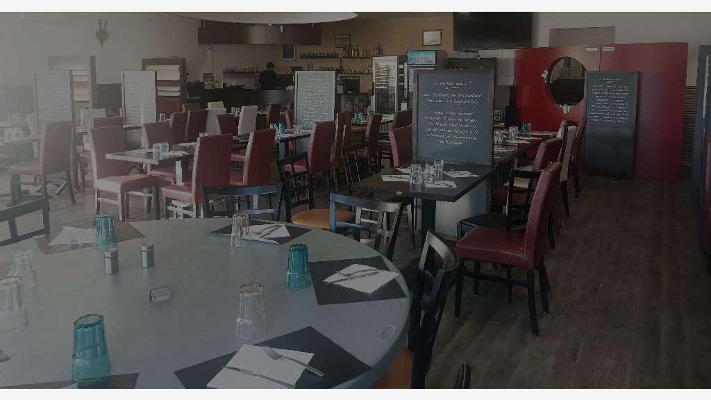 AV restaurant empl N°1 zone comm à St Paul (26)