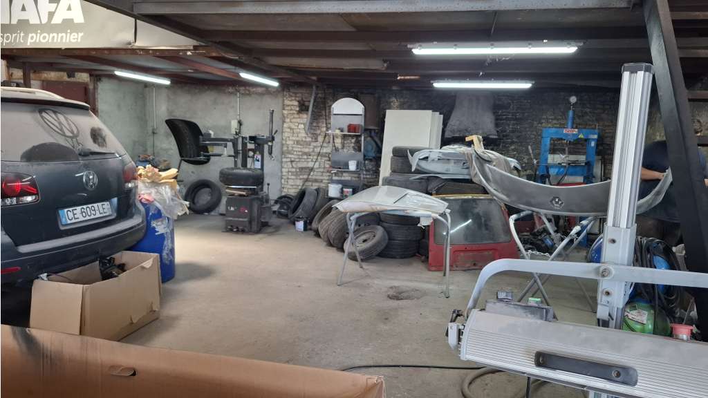 🔧 A vendre FDC garage automobile - 17