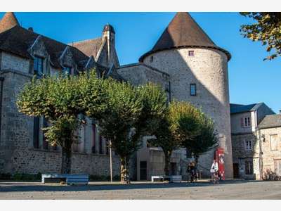 Établissement historique à vendre en Creuse