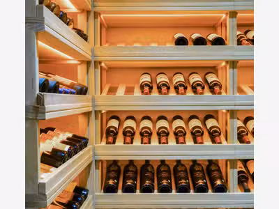 Vente FDC Cave à Vins en ccial à Aix En Provence