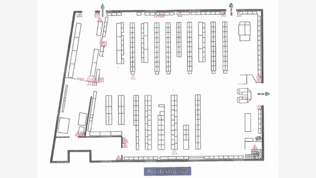 MAGASIN DE BRICOLAGE - 1 400 M² - ACTIVITÉ P