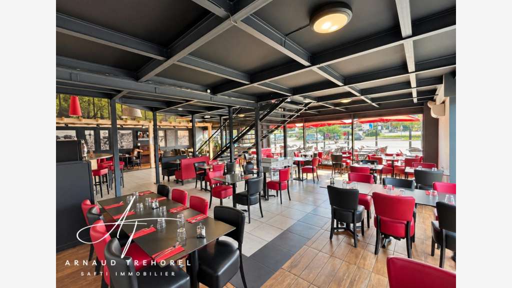 À vendre FDC bar brasserie à Bécon-les-Granits