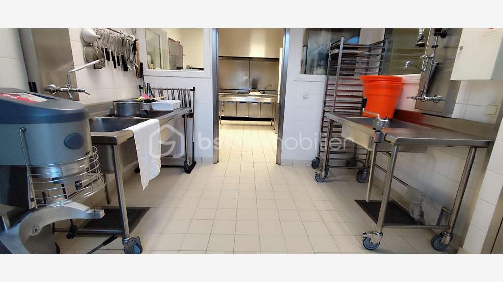 Vente bar restaurant 80 places prox de Fougères