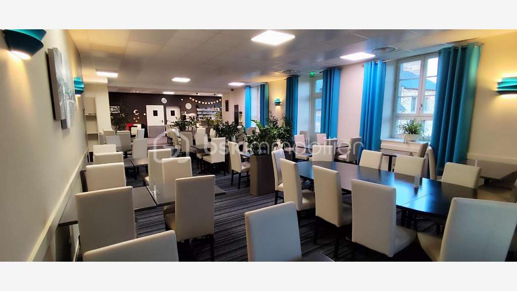 Vente bar restaurant 80 places prox de Fougères
